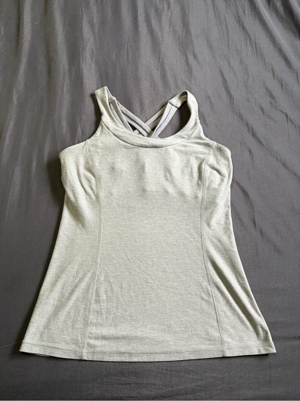 Y2K 2000s Gray heather Lululemon tank top with criss-cross back straps. Size 6.